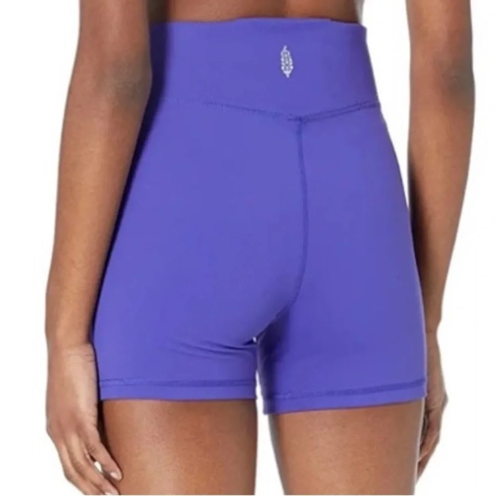 💫 FP MOVEMENT by FREE PEOPLE Wave Rider Atlas Mountain Shorts Small NWT